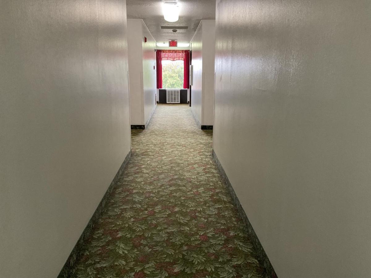 Budget Host Inn Buffalo Dış mekan fotoğraf